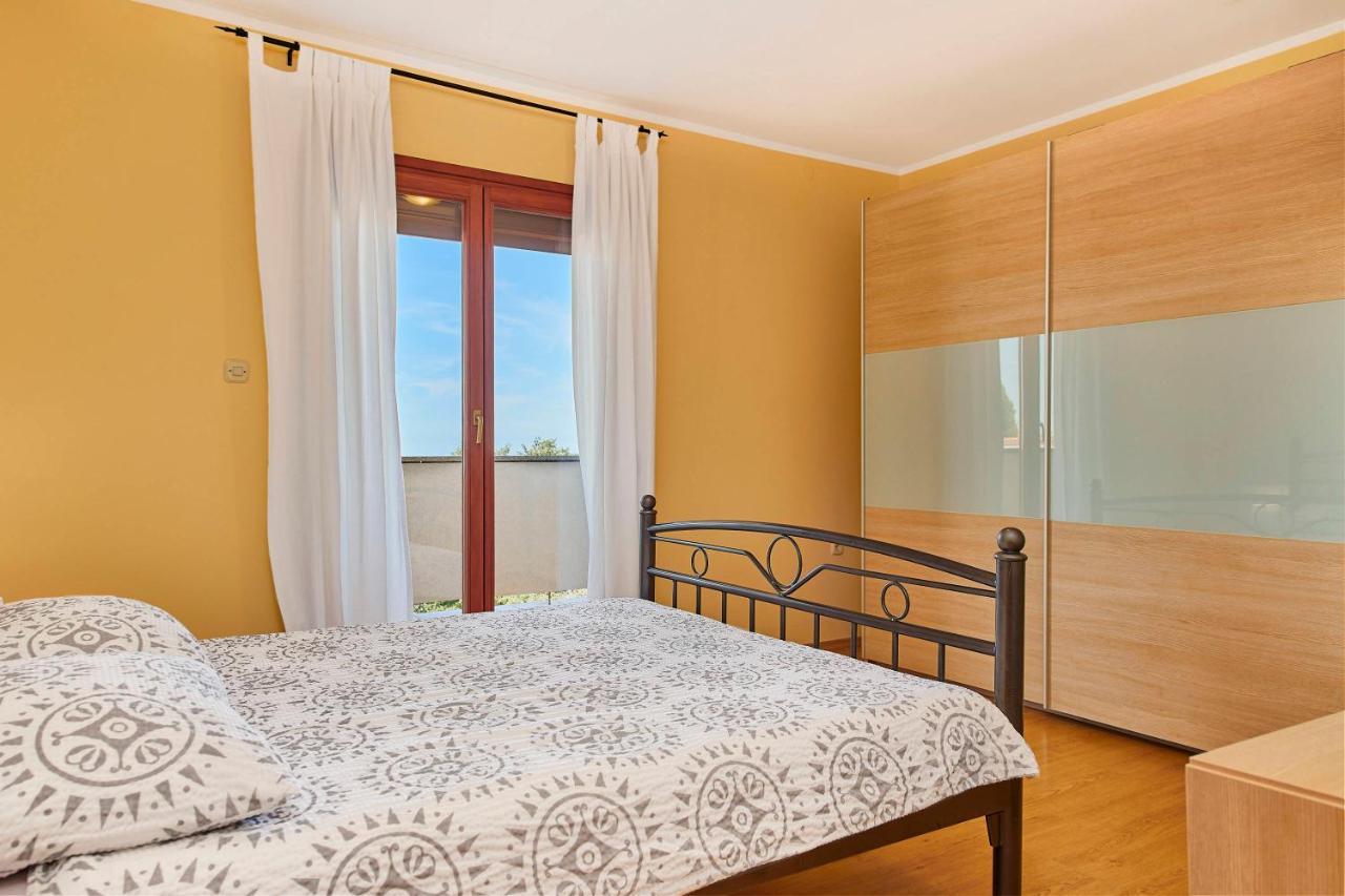 Holiday House Emma Burići Dış mekan fotoğraf